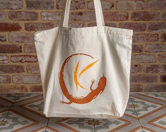 Kinky Lizard Tote Bags